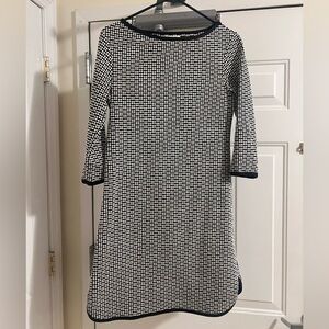 Max Studio Black and White Checkered Long Sleeve Dress